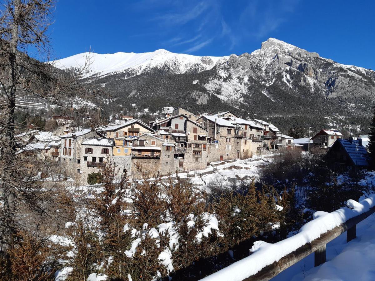 Les Chambres Du Presbytere Du Val Valdeblore Luaran gambar